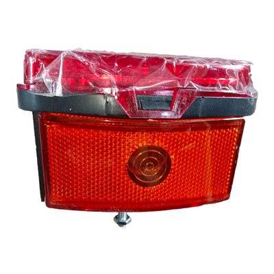 Sinotruk HOWO Lámpara de combinación de luces traseras izquierda Wg9719810001 con tamaño de paquete estándar