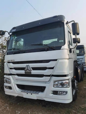 Sinotruk HOWO Tractor pesado usado Corazón del remolque del camión 6*4 2018 371-375HP ISO aprobado