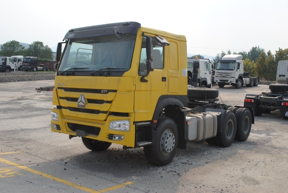 Sinotruk HOWO 6X4 camión tractor 371HP/420HP camiones chinos 5800 * 2300 * 1500mm en el mejor