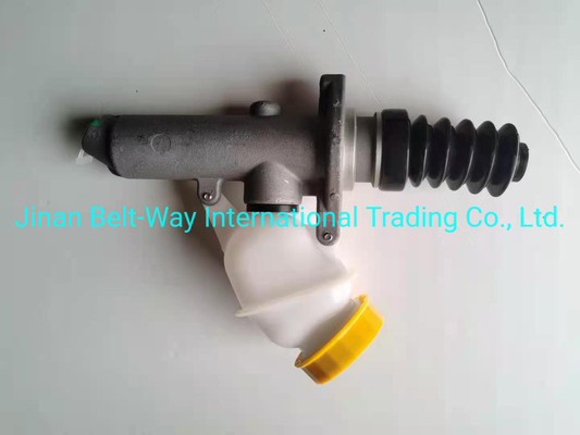 Sinotruk HOWO Piezas de camión Embrague cilindro maestro Wg9719230013 Wg9719230023 Negro