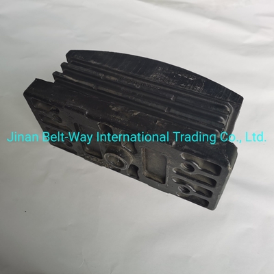 Parte del sistema de frenos Sinotruk HOWO Silla de goma para camión Wg9925525286 con estándar