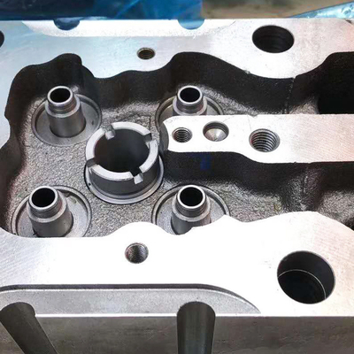 Sinotruk HOWO Wd615 Cabeza del cilindro del motor diesel Az1095040123 Componente de automóvil personalizado