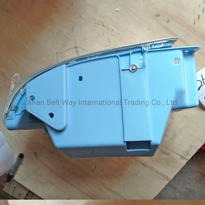 40cm*20cm*20cm Tamaño del paquete HOWO Farol de camión Wg9716720002 para su beneficio
