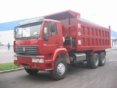 Diseño de neumáticos radiales Sinotruck HOWO 6X4 camión de descarga para sus necesidades