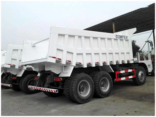 Diseño de neumáticos radiales Sinotruk 6X4 RC camión tirador camión de 60 toneladas La solución perfecta