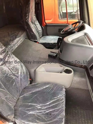 Diseño de neumáticos sin tubos Sinotruk HOWO camión de 5 toneladas 6 toneladas camión de descarga para el mercado