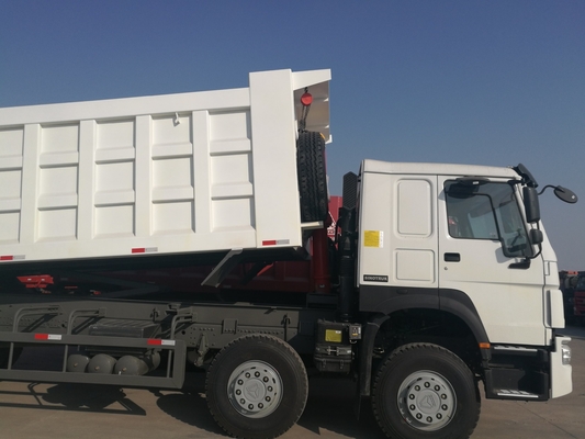 Sinotruk HOWO camión con remisión manual