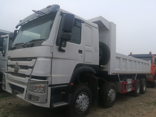 Sinotruk HOWO camión con remisión manual