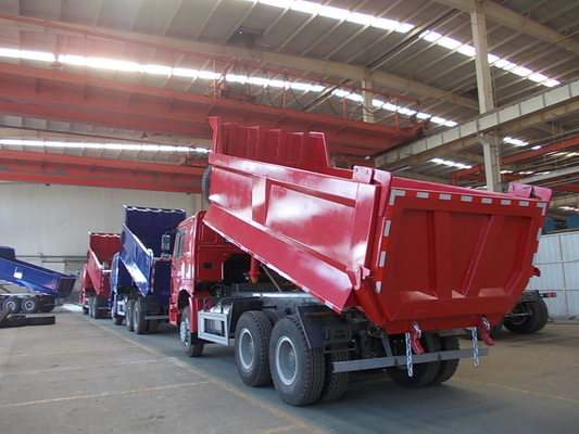 Carga pesada 6×4 rueda motriz Sinotruk HOWO camiones de basura tirador con certificación ISO de neumáticos