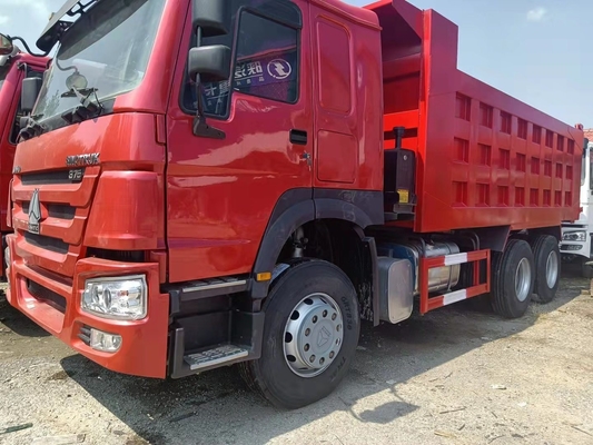 Diseño de neumáticos sin tubos Sinotruk HOWO 336-380HP Camiones de descarga con 351-450 caballos de fuerza