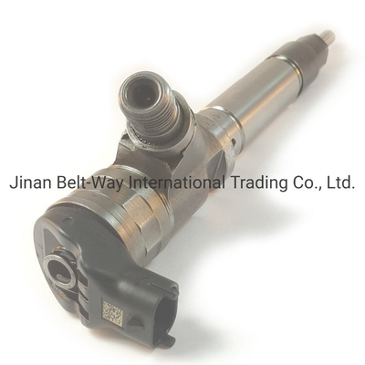 Sinotruk Original Parts Vg1246080051 Inyectores para material de carrocería de hierro y de alto rendimiento