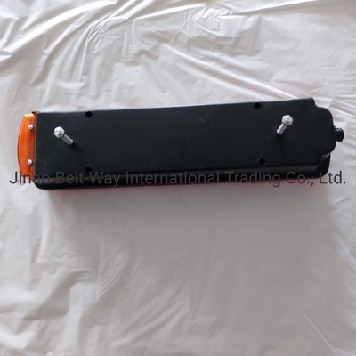 Lámpara trasera Wg9719810011 para Sinotruk HOWO Partes de camión en negro